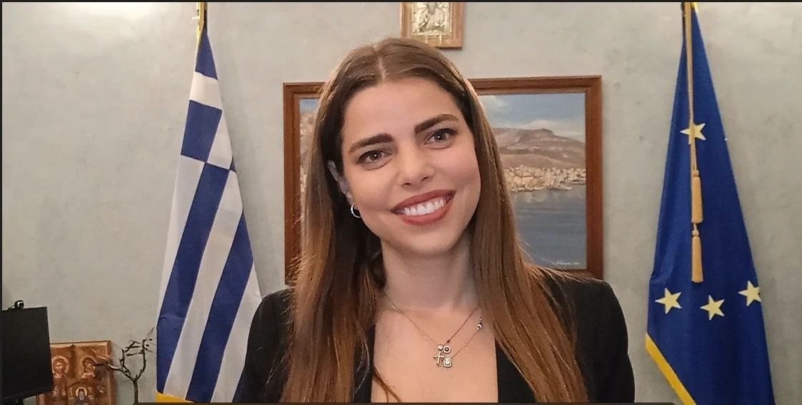 Υποψήφια Ευρωβουλευτής ΝΔ Μαρία Ωραιοζήλη Κουτσουπιά στο Επαρχιακό Μέγαρο Καλύμνου 8-5-2024 