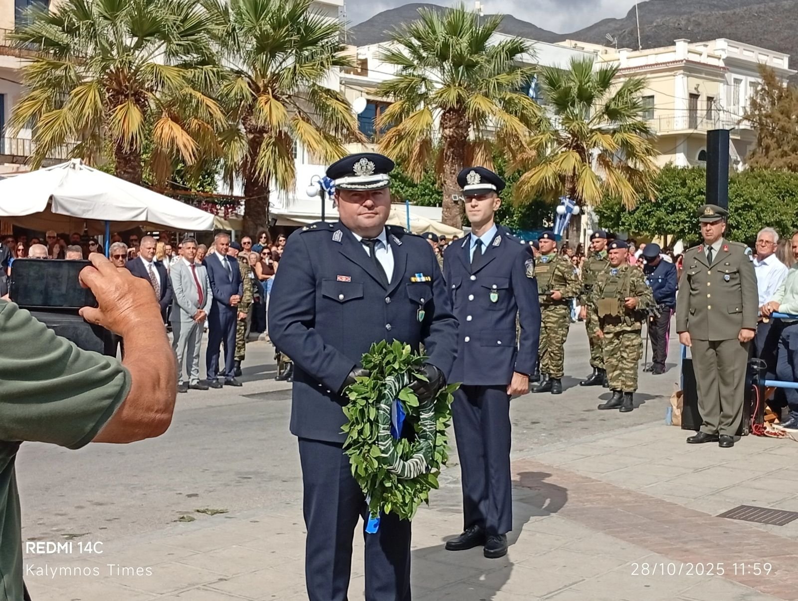 Ο Διοικητής του Αστυνομικού Τμήματος Καλυμνίων, Αστυνόμος Α΄ κ. Ευάγγελος Καραθάνος.