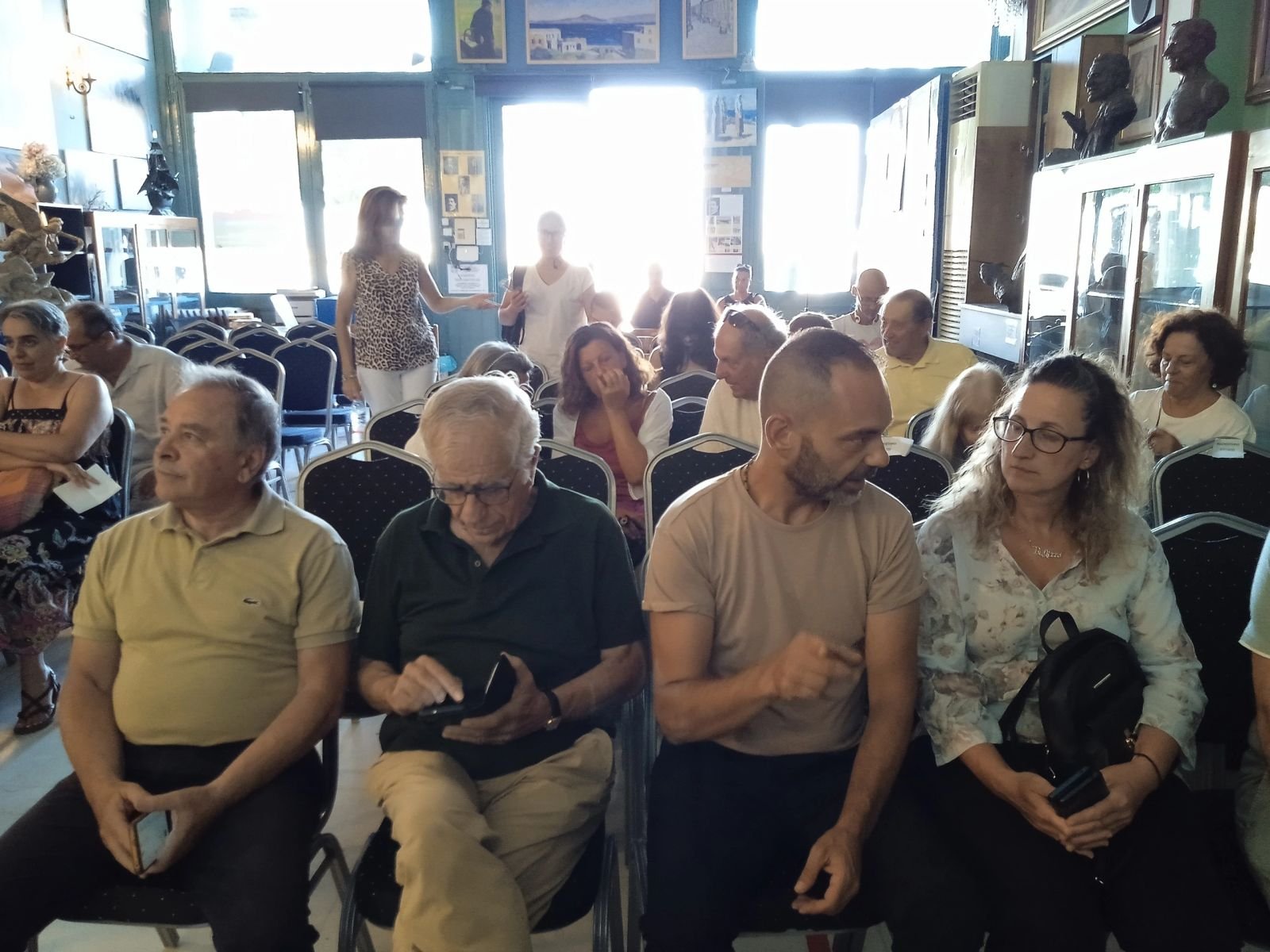 Αριστερά ο Δήμαρχος Καλυμνίων Ι. Μαστροκούκος, και δεξιά ο Αντιδήμαρχος Καθημερινότητας Β. Μουσελλής