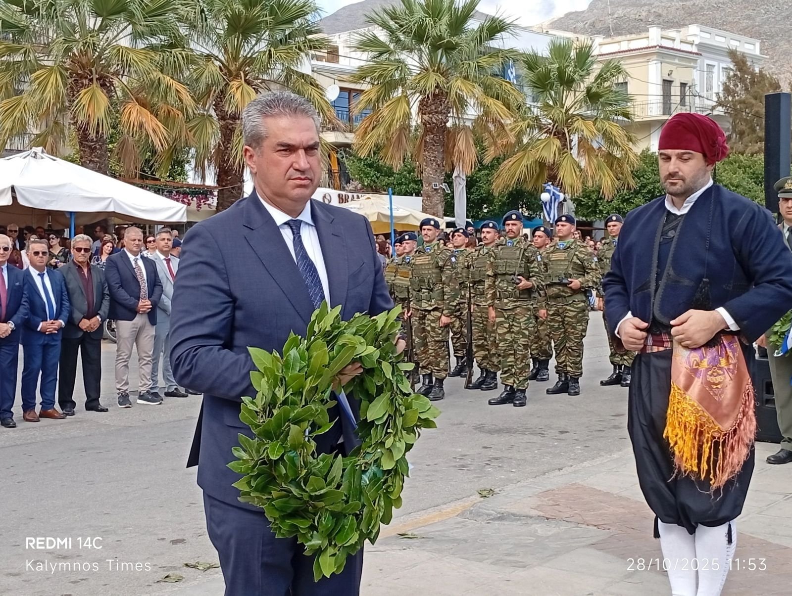 Ο Γενικός Γραμματέας του Υπουργείου Υποδομών κ. Δημήτριος Αναγνώπουλος, ως εκπρόσωπος της Κυβέρνησης.